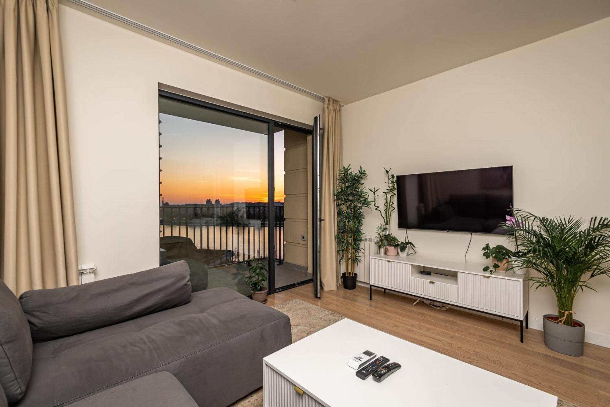 Apartment Sinfonia Lux 802 *